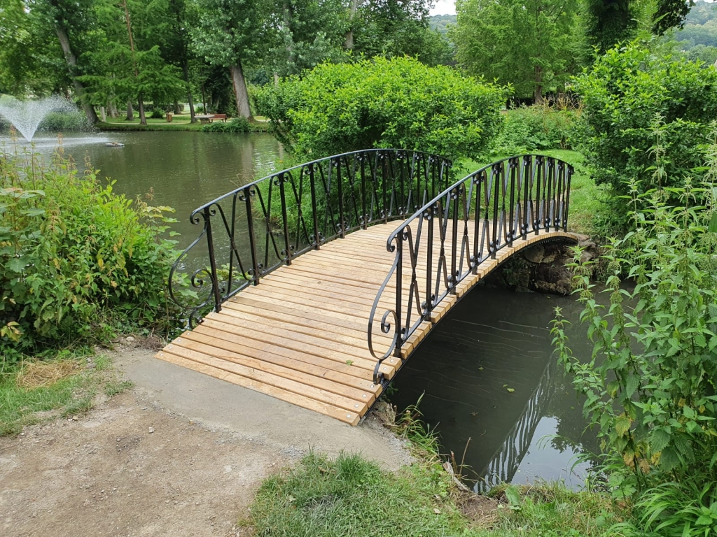 Ville de Gif-sur-Yvette - Rénovation des passerelles sur divers sites de la ville